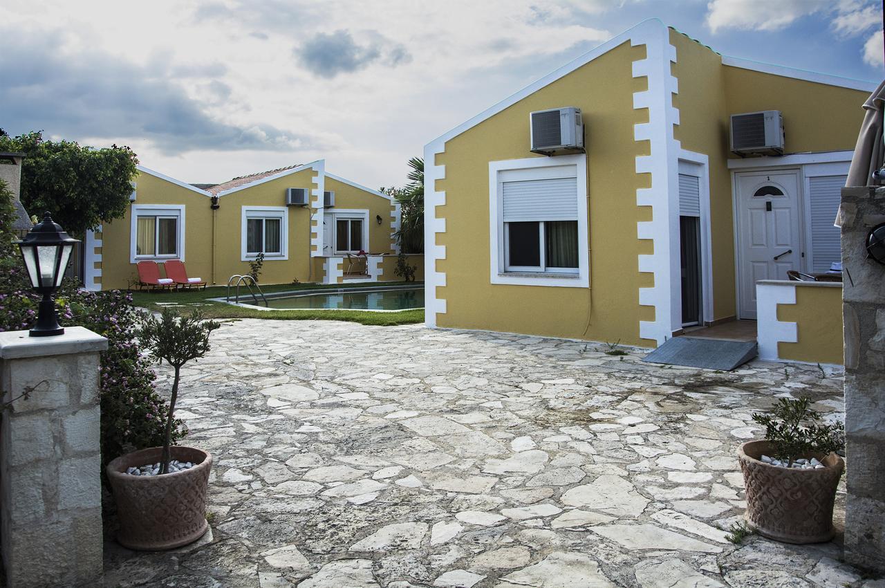 Plakalona Apartments Exopoli Exteriér fotografie